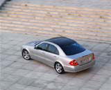 2003 Mercedes-Benz E320 Pictures